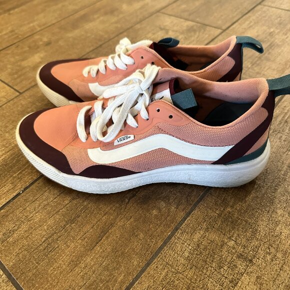 Women's  Ultra Range Vans Shoes - 7.5 - Picture 3 of 7